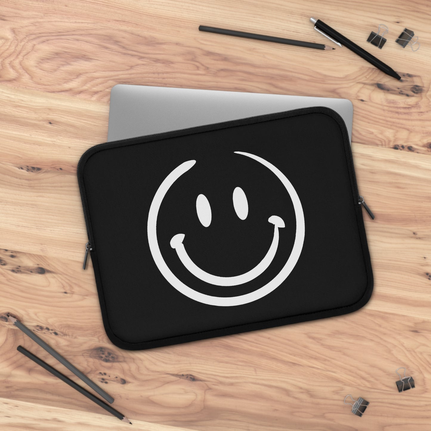 black with white smiley face Laptop Sleeve