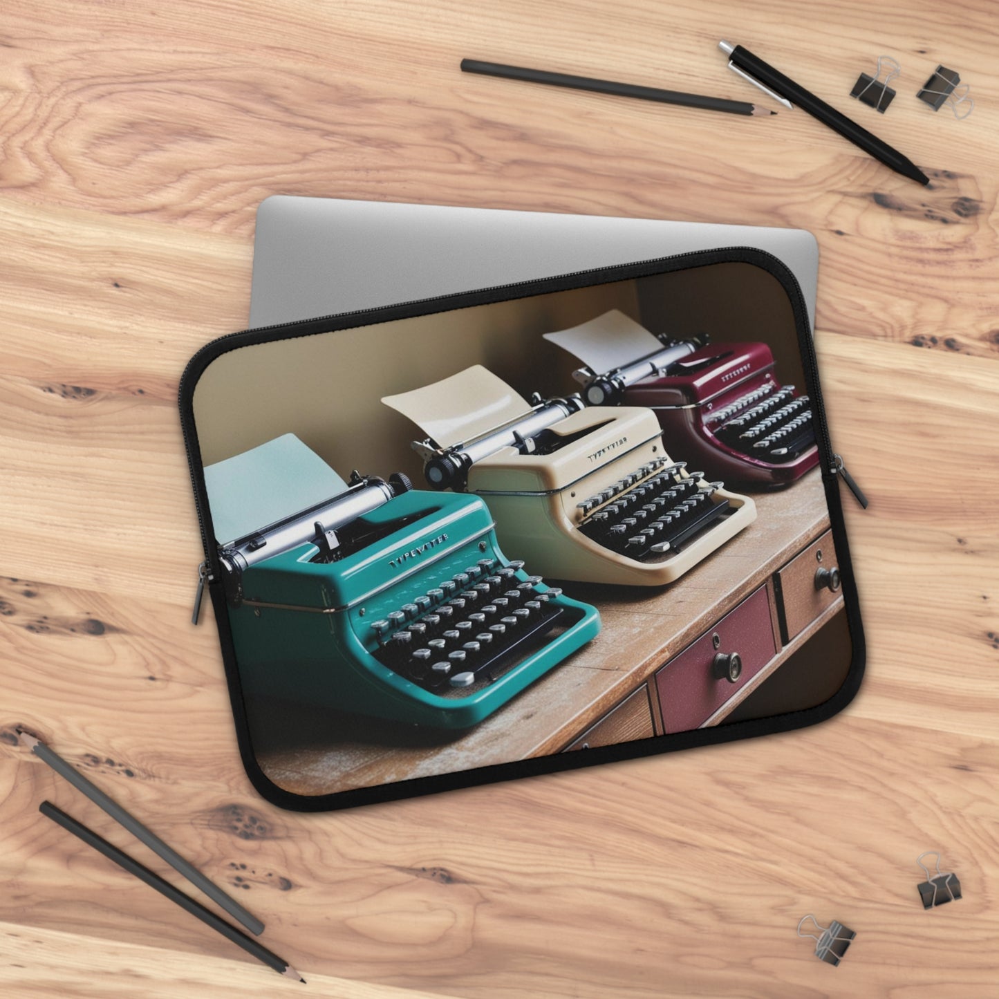 retro typewriters Laptop Sleeve